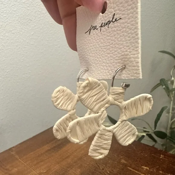 Free People Ivory Floral Earrings - Picture 1 of 4